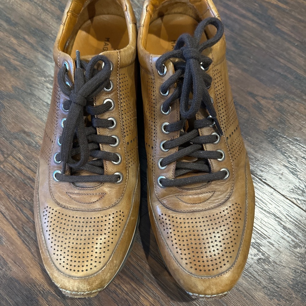 MAGNANNI PUEBLO LEATHER SNEAKER - MENS SIZE 10